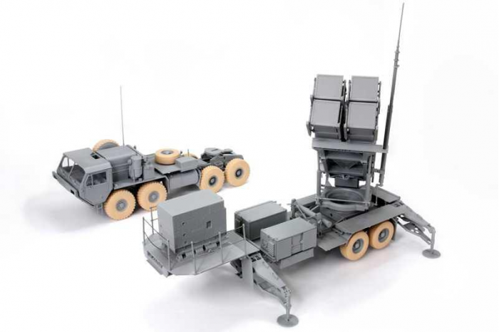 Model Kit military 3558 - MIM-104B PATRIOT (1:35)