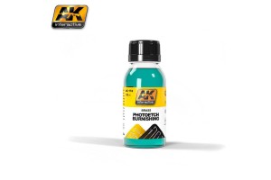 Photo Etch Varnishing Liquid - AK174