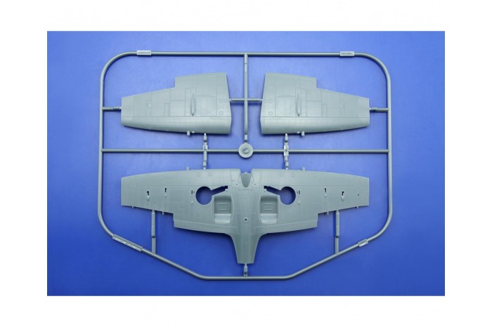 Spitfire Mk. IXc raná verze (1:48) - 8282