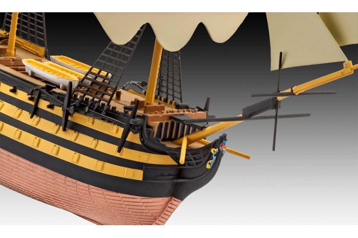 ModelSet loď 65819 -  HMS Victory (1:450)