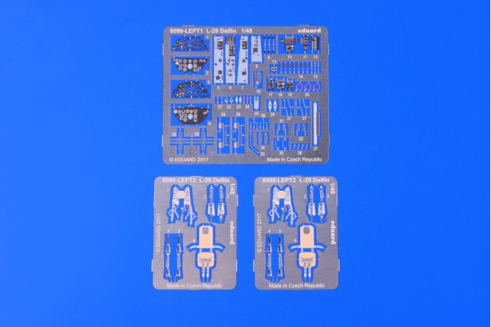 L-29 Delfín (1:48) - 8099