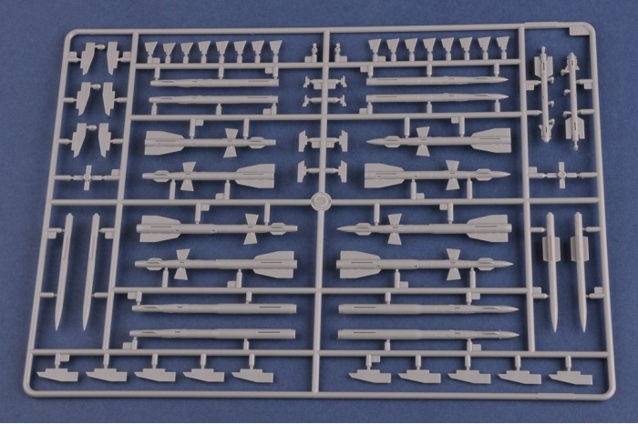 Su-27UB Flanker C (1:48) - 81713