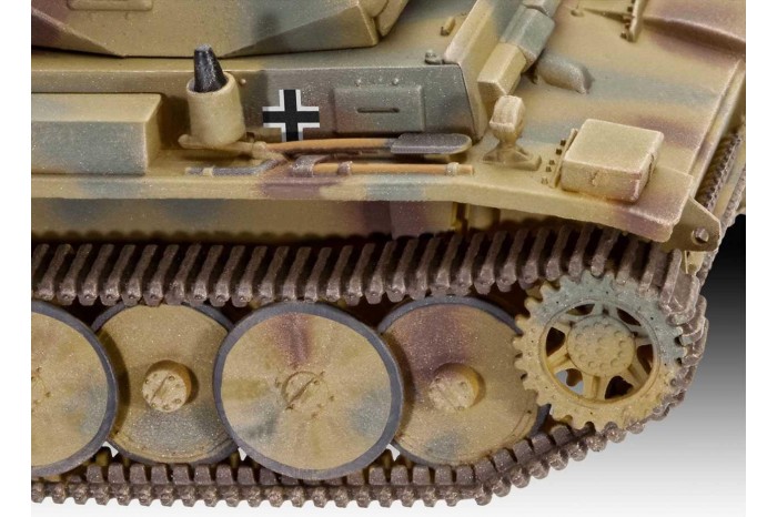 Plastic ModelKit tank 03266 - PzKpfw II Ausf.L LUCHS  (Sd.Kfz.123) (1:72)