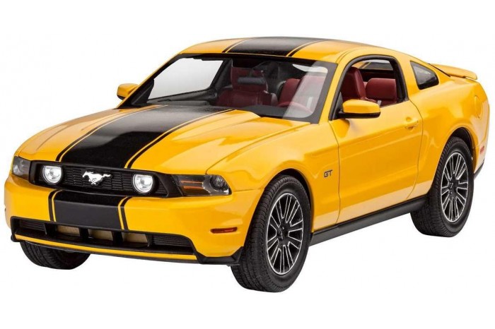 Model Set auto 67046 - 2010 Ford Mustang GT  (1:25)