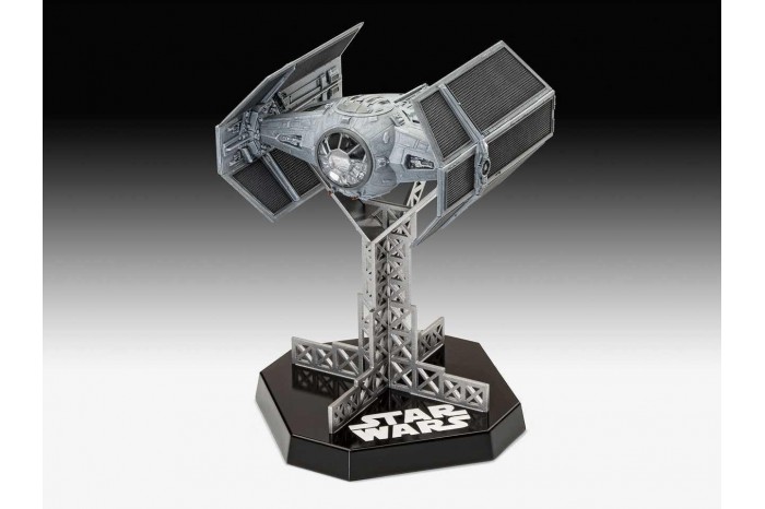 Plastic ModelKit SW Limited Edition 06881 - Darth Vader's TIE Fighter (master series) (1:72)