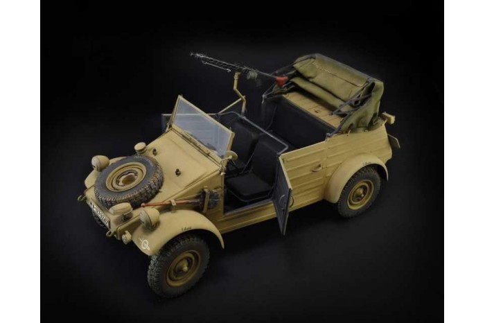 Model Kit military 7405 - Kdf.1 Typ 82 Kübelwagen (1:9)