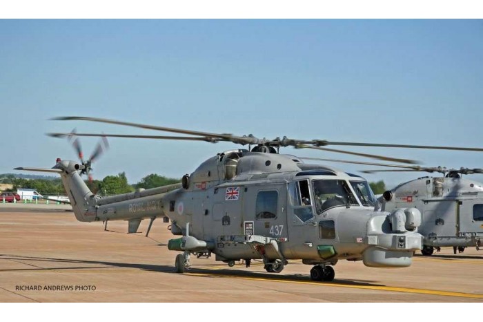 Plastic ModelKit vrtulník 04981 - Westland Lynx Mk. 8 (1:32)