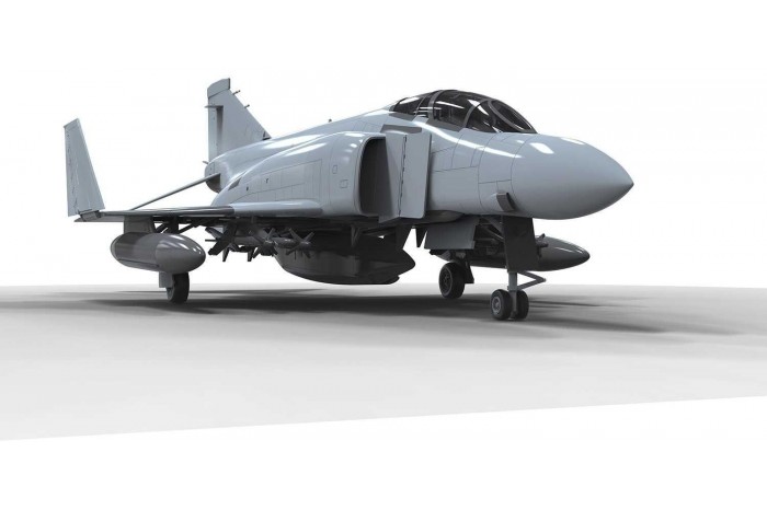 Classic Kit letadlo A06017 - McDonnell Douglas FGR2 Phantom (1:72)