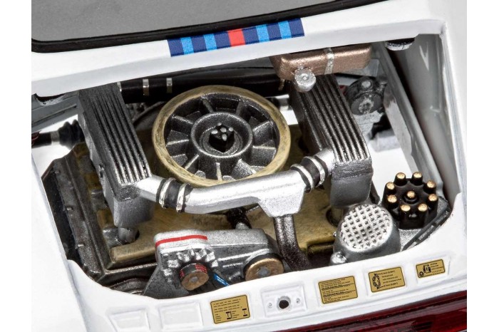 Plastic ModelKit auto 07685 - Porsche 934 RSR "Martini" (1:24)