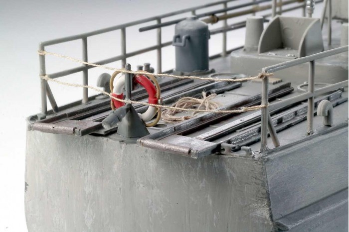 Plastic ModelKit loď 05162 - German Fast Attack Craft S-100 CLASS (1:72)