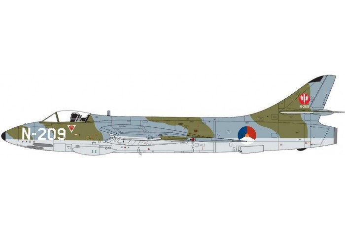 Classic Kit letadlo A09185 - Hawker Hunter F6 (1:48)