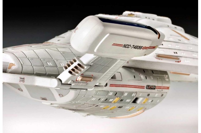 Plastic ModelKit Star Trek 04992 - U.S.S. Voyager (1:670)