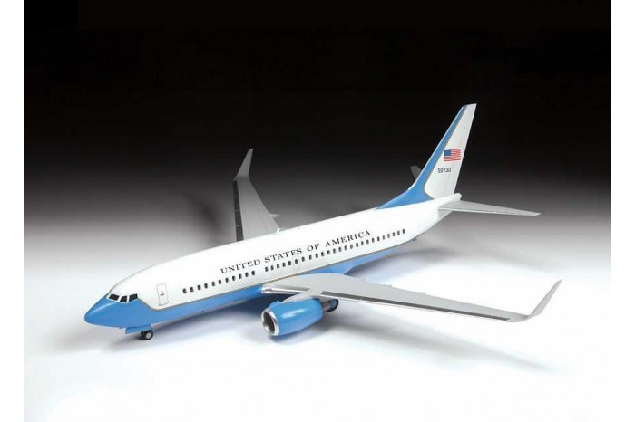 Model Kit letadlo 7027 - Boeing 737-700/C-40B (1:144)