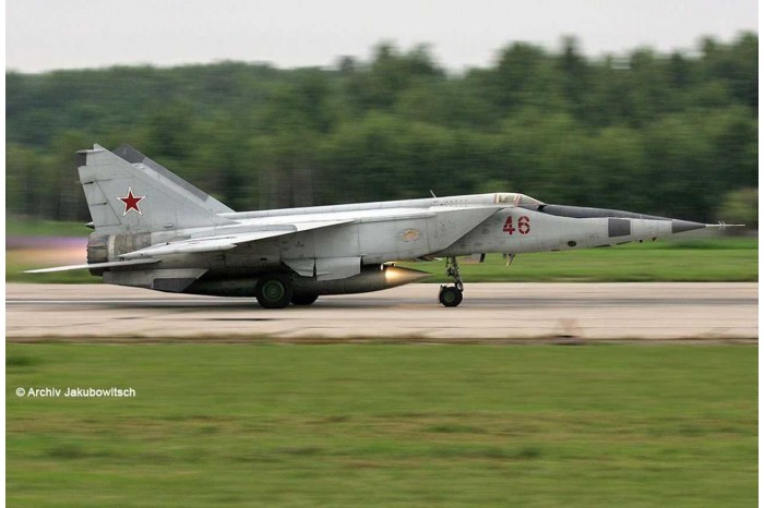 Plastic ModelKit letadlo 03878 - MiG-25 RBT (1:72)
