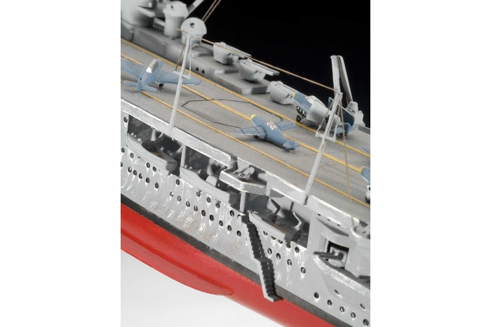 Plastic ModelKit loď 05164 - German Aircraft Carrier GRAF ZEPPELIN (1:720)