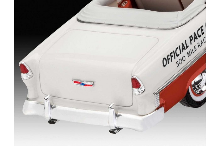 Modelset auto 67686 - 55 Chevy Indy Pace Car (1:25)