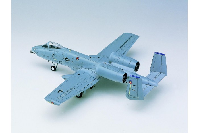 Model Kit letadlo 12402 - A-10A "OPERATION IRAQI FREECOM" (1:72)