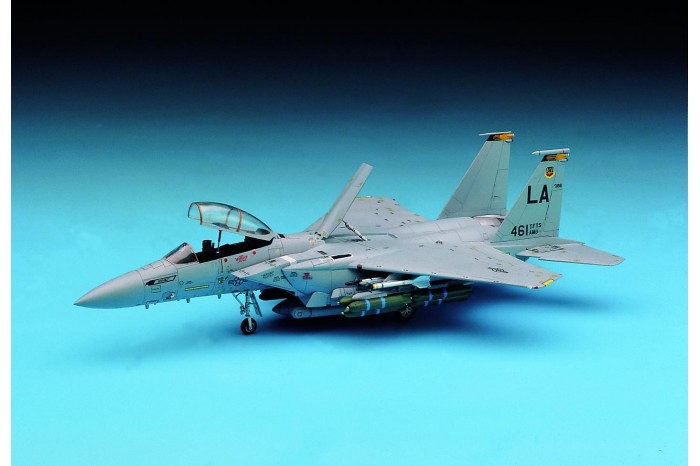Model Kit letadlo 12478 - F-15E (1:72)
