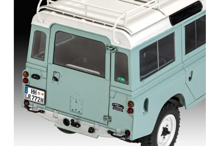Plastic ModelKit auto 07047 - Land Rover Series III (1:24)