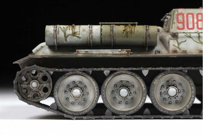 Model Kit military 3691 - Soviet tank Destroyer SU-122 (1:35)