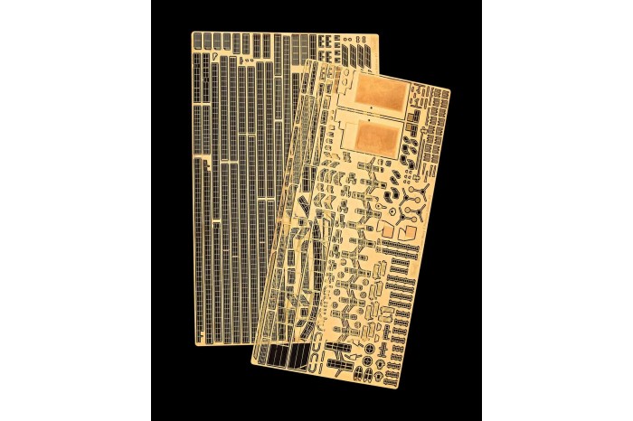 Plastic ModelKit loď Limited Edition 05199 - Queen Mary 2 (Platinum Edition) (1:400)