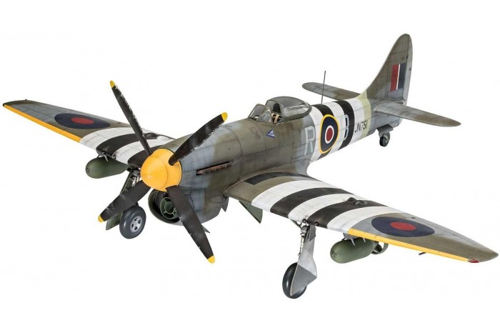 Plastic ModelKit letadlo 03851 - Hawker Tempest V (1:32)