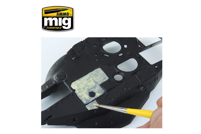 Protiskluzový nátěr  (ANTI-SLIP PASTE - SAND COLOR FOR 1:35) - 2033