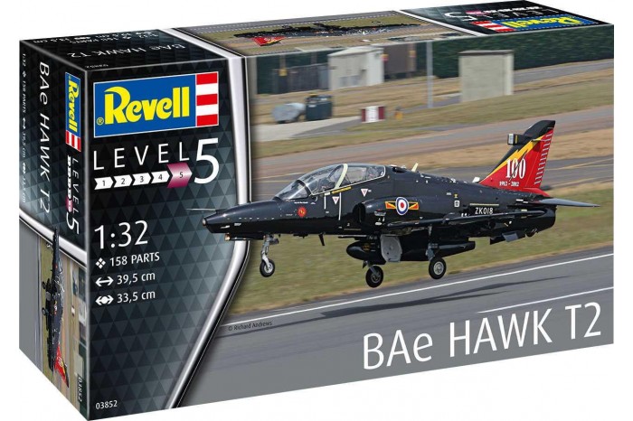 Plastic ModelKit letadlo 03852 - BAe Hawk T2 (1:32)