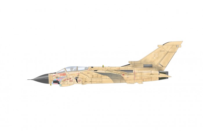 Tornado GR.1 "DESERT BABES" (1:72) - 2137