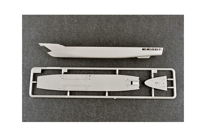 PLA Navy Type 072A LST (1:700) - 06728