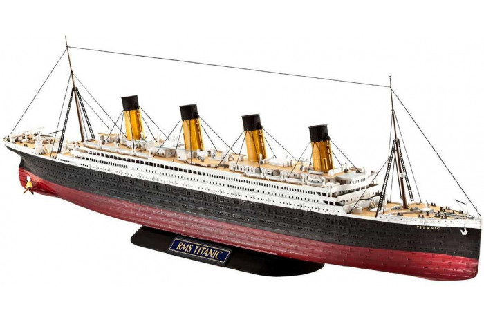 R.M.S. TITANIC (1:700) - 05210