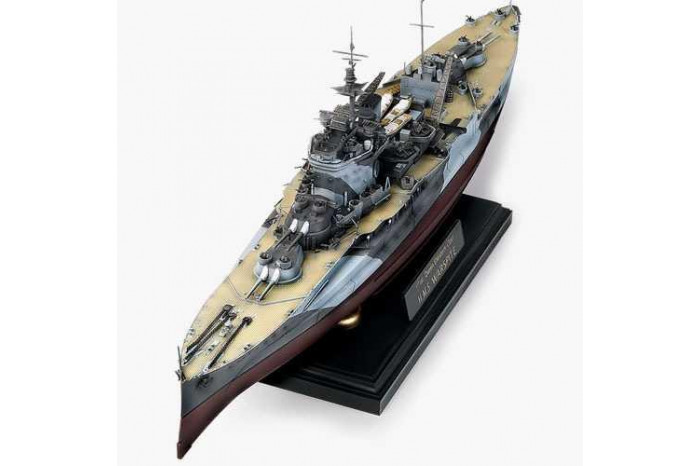 QUEEN ELIZABETH CLASS "H.M.S. WARSPITE" (1:350) - 14105