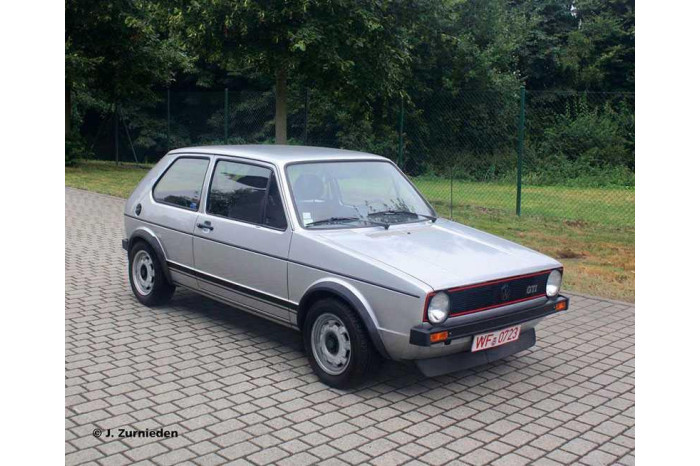 ModelSet auto 67072 - VW Golf 1 GTI (1:24)