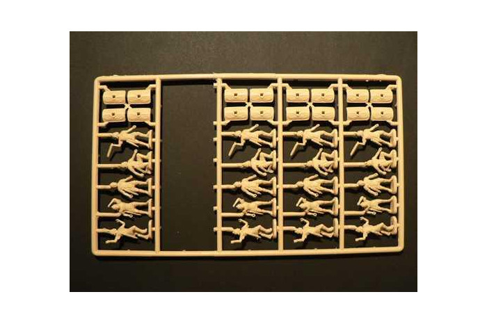 Model Kit figurky 6047 - ROMAN INFANTRY (CESAR'S WARS) (1:72)