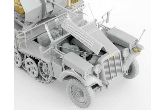 Model Kit military 6676 - Sd.Kfz.10/5 für 2cm Flak 38 (SMART KIT) (1:35)