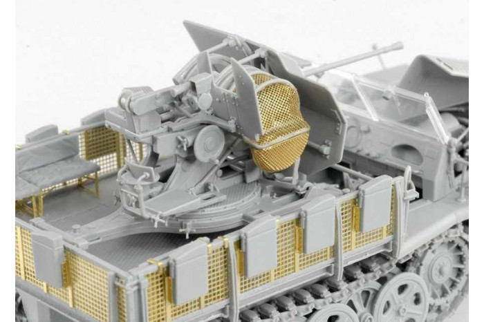 Model Kit military 6676 - Sd.Kfz.10/5 für 2cm Flak 38 (SMART KIT) (1:35)