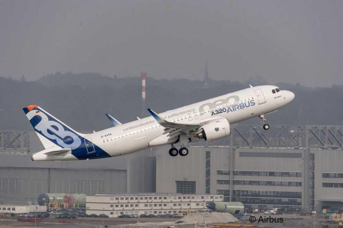 Plastic ModelKit letadlo 03942 - Airbus A320 Neo Lufthansa "New Livery" (1:144)