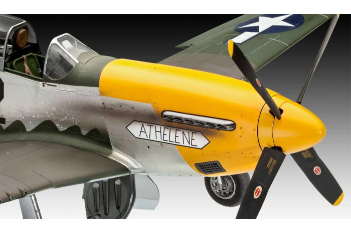 Plastic ModelKit letadlo 03944 - P-51D-5NA Mustang (1:32)