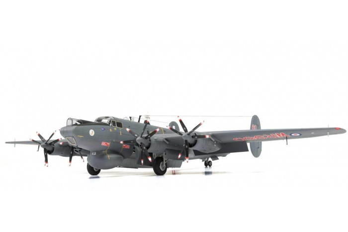 Classic Kit letadlo A11005 - Avro Shackleton AEW.2 (1:72)