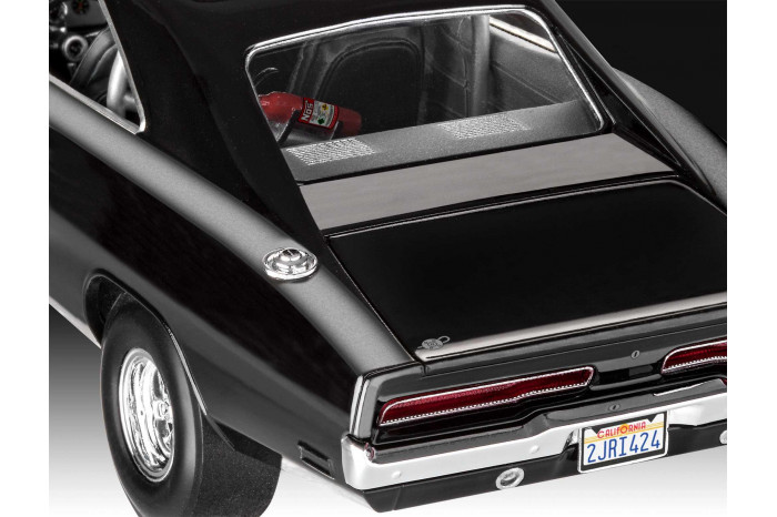 Plastic ModelKit auto 07693 - Fast & Furious - Dominics 1970 Dodge Charger (1:25)