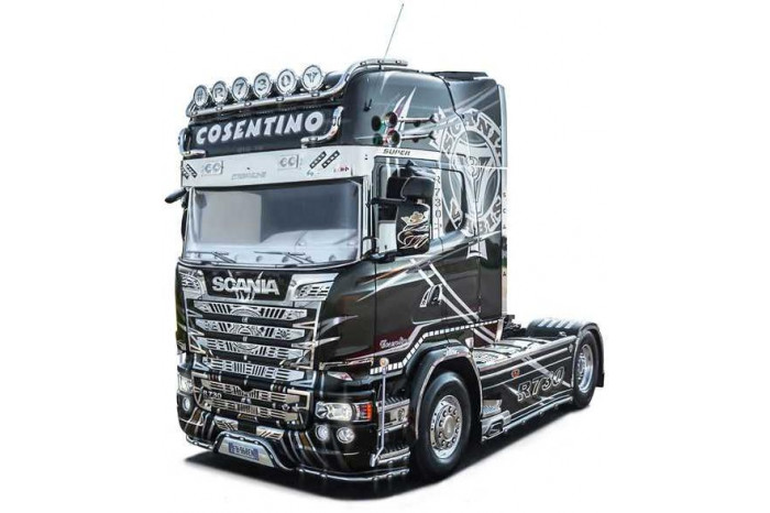 Model Kit truck 3952 - Scania R 730 Streamline 4x2 Show Trucks (1:24)