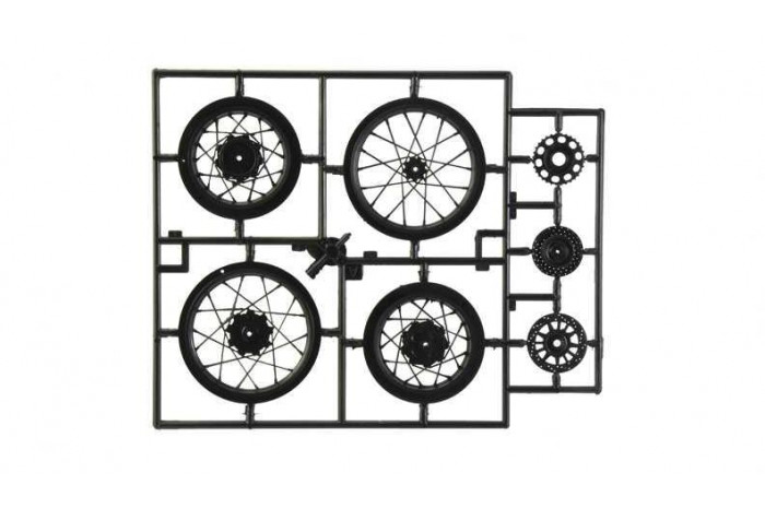 Model Kit motorka 4643 - Cagiva "Elephant" 850 Paris-Dakar 1987 (1:9)