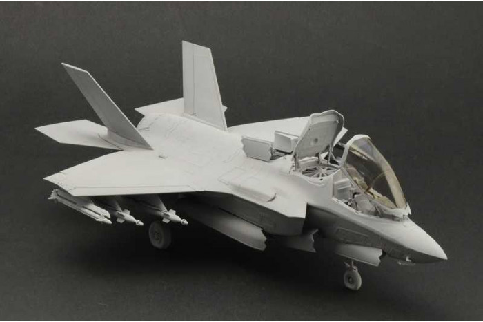 Model Kit letadlo 2810 - F-35B STOVL version (1:48)