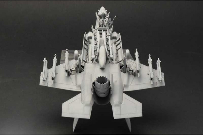Model Kit letadlo 2810 - F-35B STOVL version (1:48)