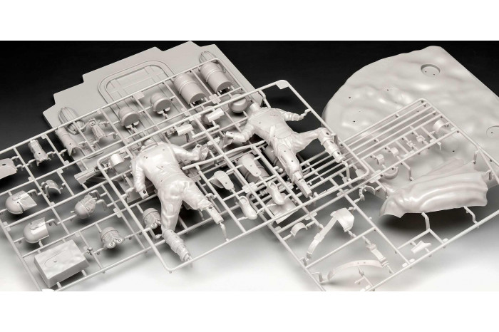 Plastic ModelKit SW 06784 - The Mandalorian: The Bounty Hunter (1:9)