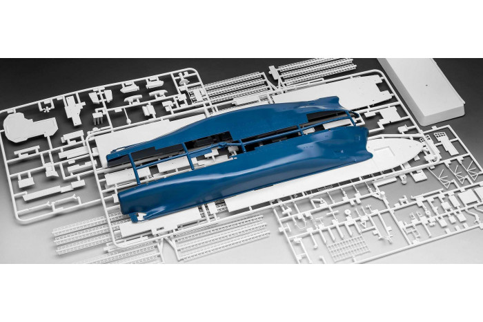 Plastic ModelKit loď 05218 - German Research Vessel Meteor (1:300)