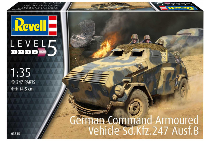Plastic ModelKit military 03335 - German Command Armoured Vehicle Sd.Kfz.247 Ausf.B (1:35)
