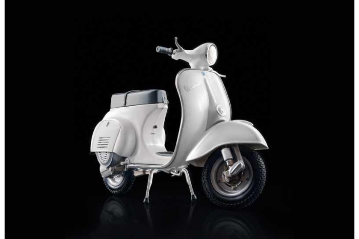Model Kit motorka 4633 - VESPA 125 PRIMAVERA (1:9)
