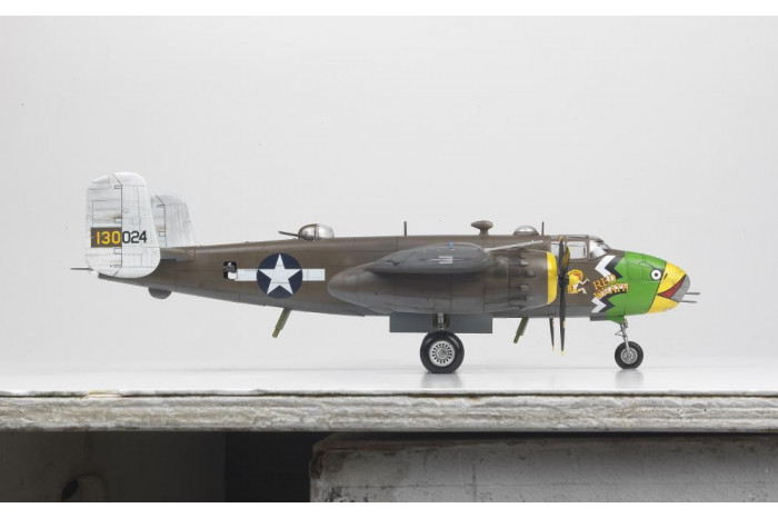 Model Kit letadlo 12328 - USAAF B-25D "Pacific Theatre" (1:48)