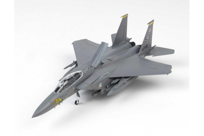 Model Kit letadlo 12550 - USAF F-15E "333rd Fighter Squadron" (1:72)